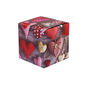 Коробка подарочная «Сердечки»